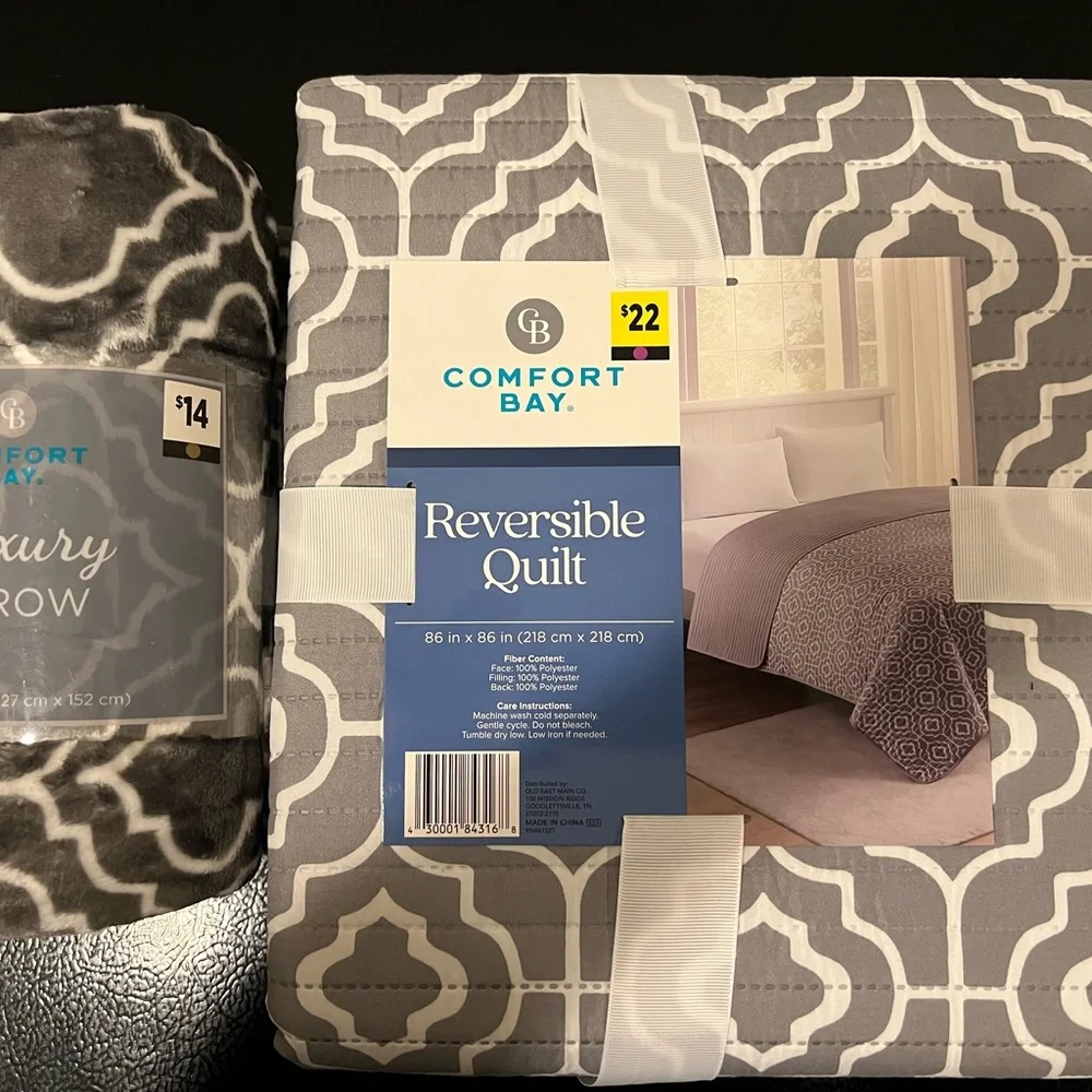 Comfort Bay Elegant Gray Quilt